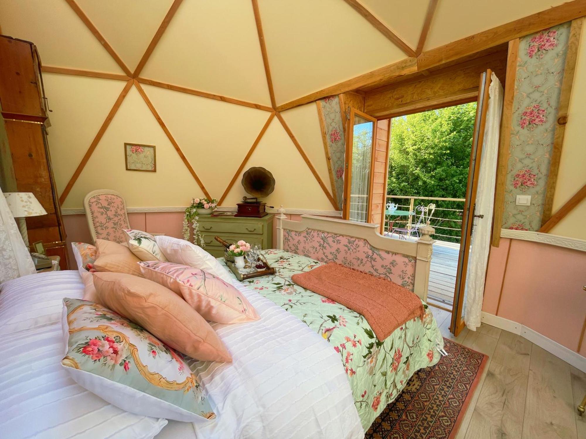 L'Etoile De Baynes Hotel Cerisy-la-Foret Eksteriør billede